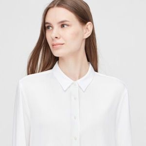 Uniqlo women’s white rayon blouse